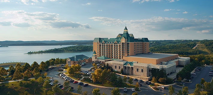 Branson Chateau on the Lake